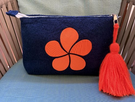 Picture of Mauna Kea Resorts DLD Terry Classic Clutch